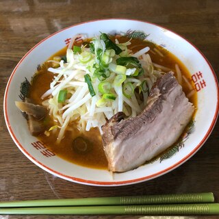 自家製チャーシュー入りラーメン